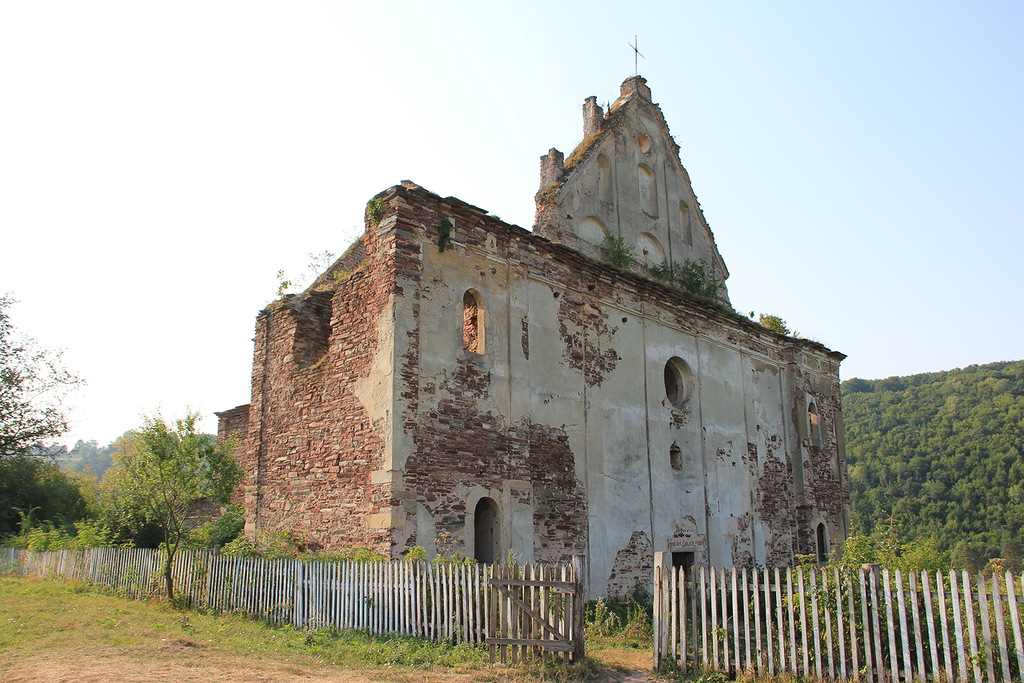 Алла Склярова, Домініканський костел Вознесіння Діви Марії (XVII ст.)